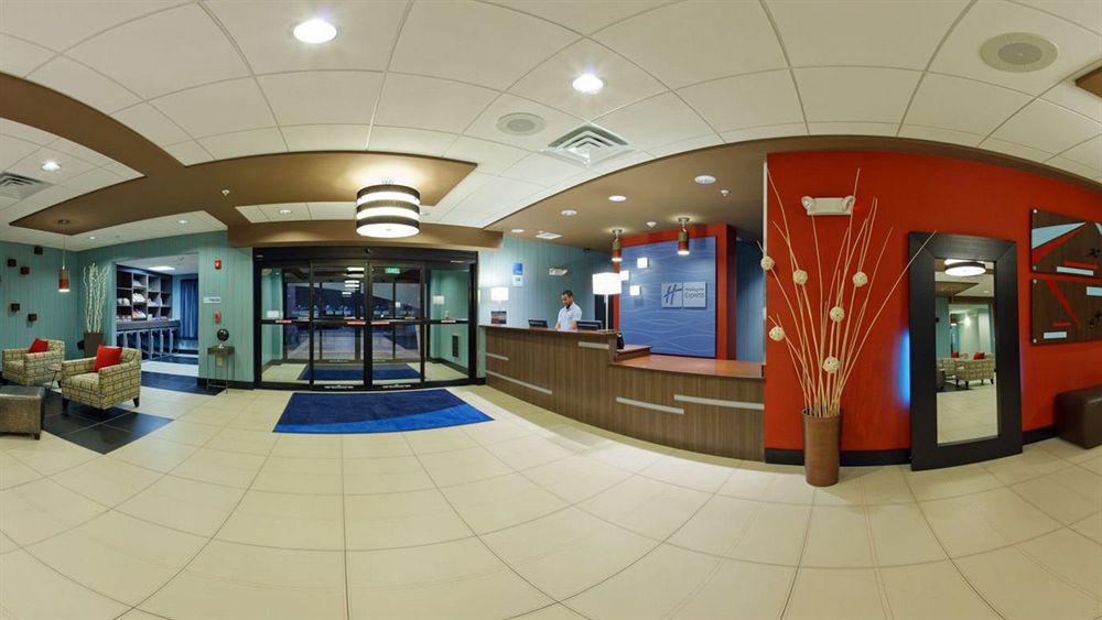 Holiday Inn Express & Suites Northeast By Ihg York Exterior photo