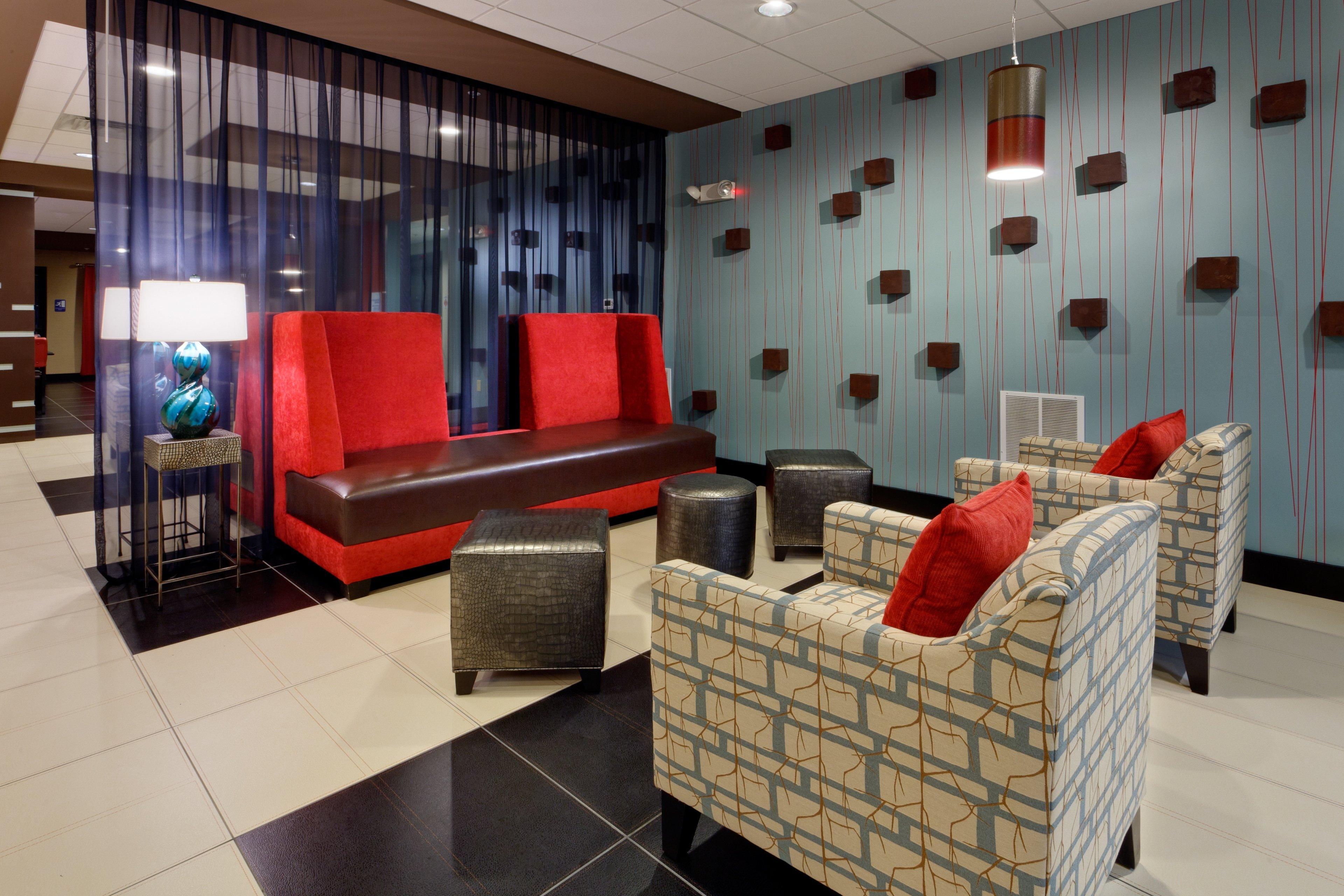 Holiday Inn Express & Suites Northeast By Ihg York Exterior photo