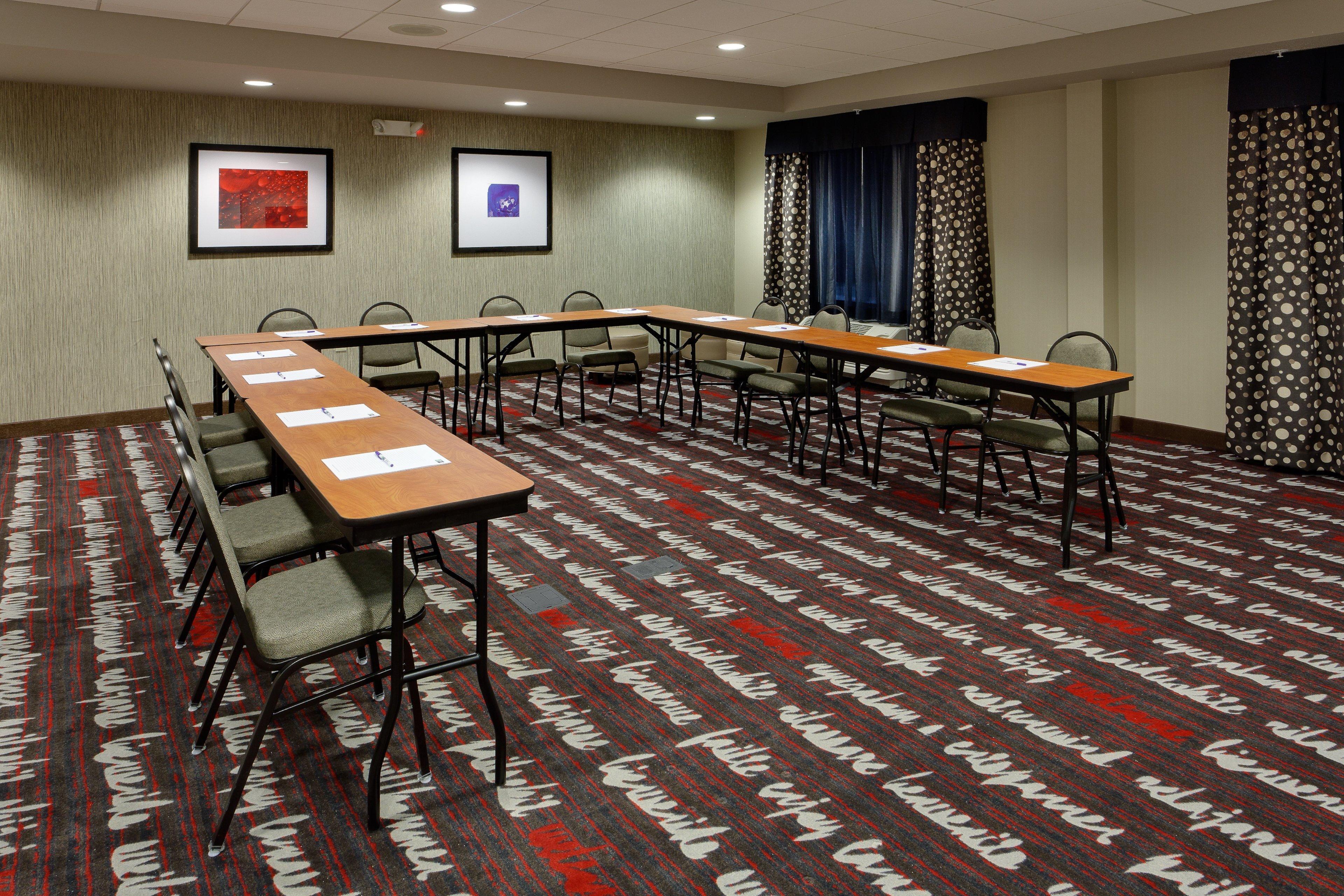 Holiday Inn Express & Suites Northeast By Ihg York Exterior photo
